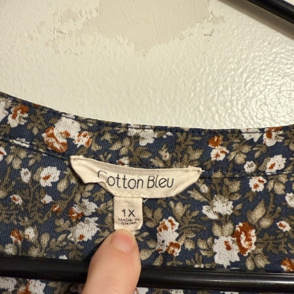 Cotton Bleu Floral Ruffle Feminine Short Sleeve Top - Picture 5 of 7